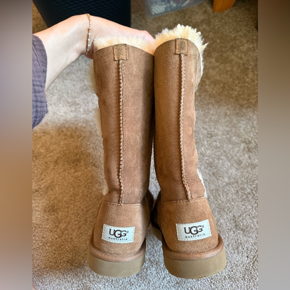 UGG Tan Suede Boots with Fur Trim - Picture 2 of 6
